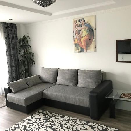Fine Apartment Jelgava Dış mekan fotoğraf