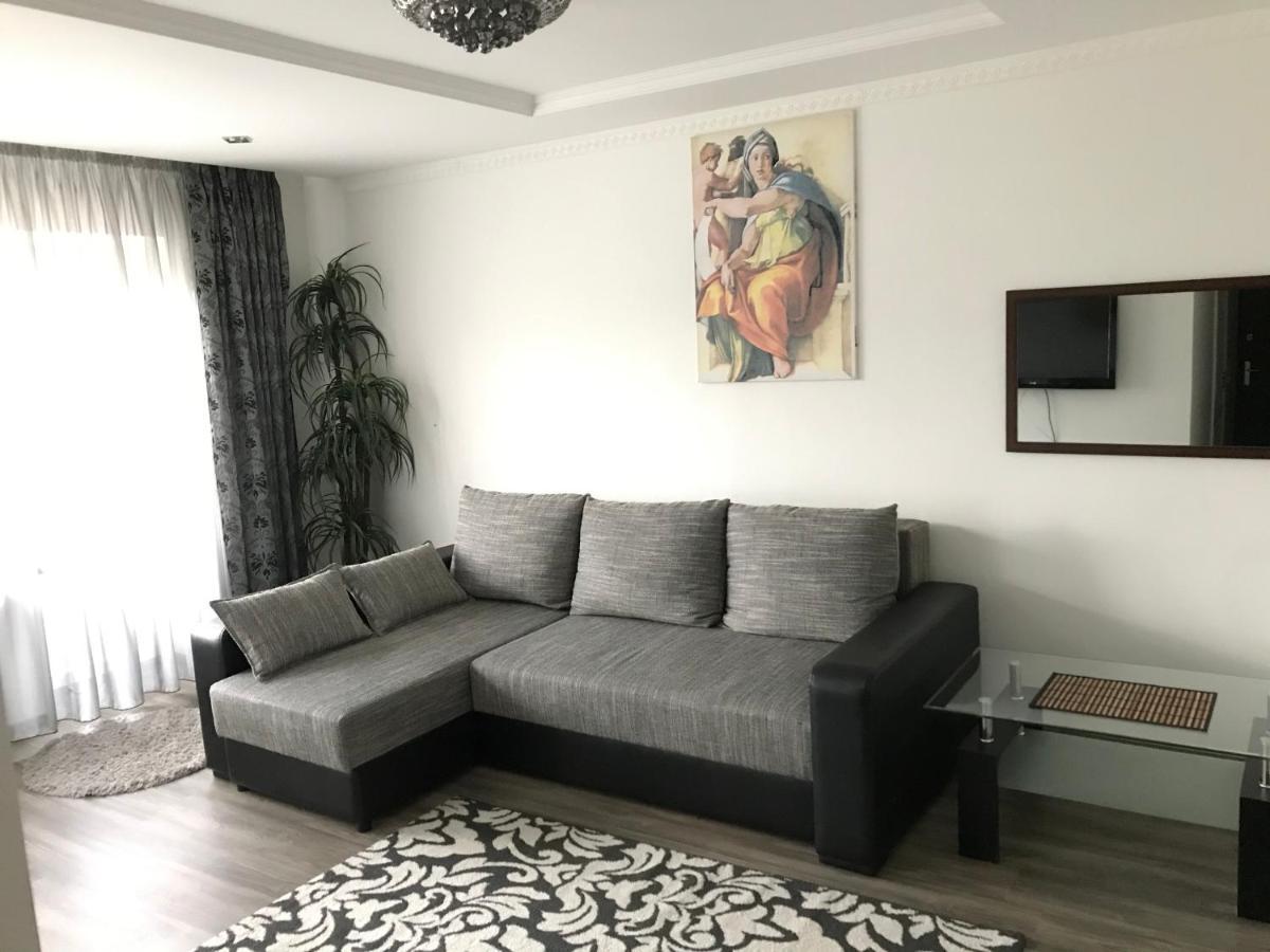Fine Apartment Jelgava Dış mekan fotoğraf